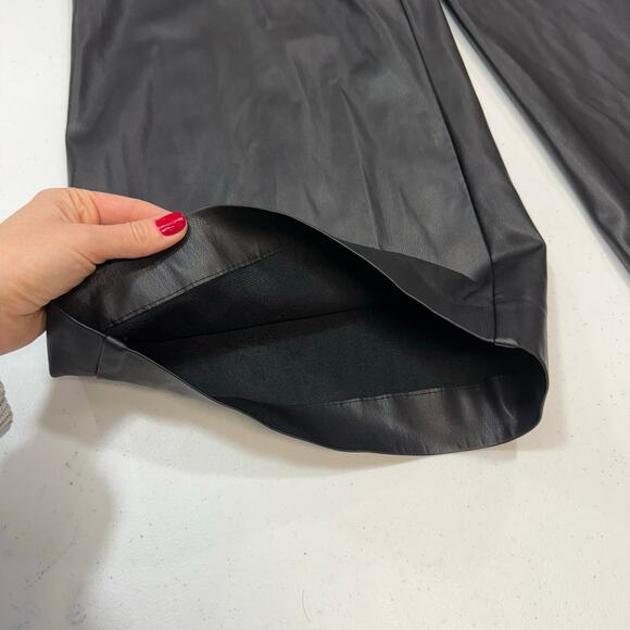 Ronny Kobo Wide Leg Cargo Pants faux leather black  size 10 - Picture 7 of 10